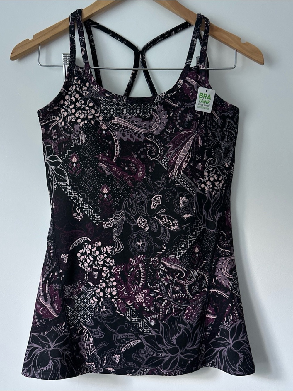 Gaiam Yoga Bra Tank Black Floral Print Shine Bra Tank Monroe Print Size XS NWT